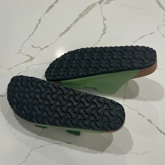 Birkenstock Olive Sandals with Gold Accents - Picture 3 of 5